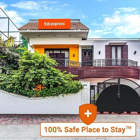 Fabexpress Nestlay Rooms - 100M From Velammal Hall, Moggappair Ченнаи Экстерьер фото